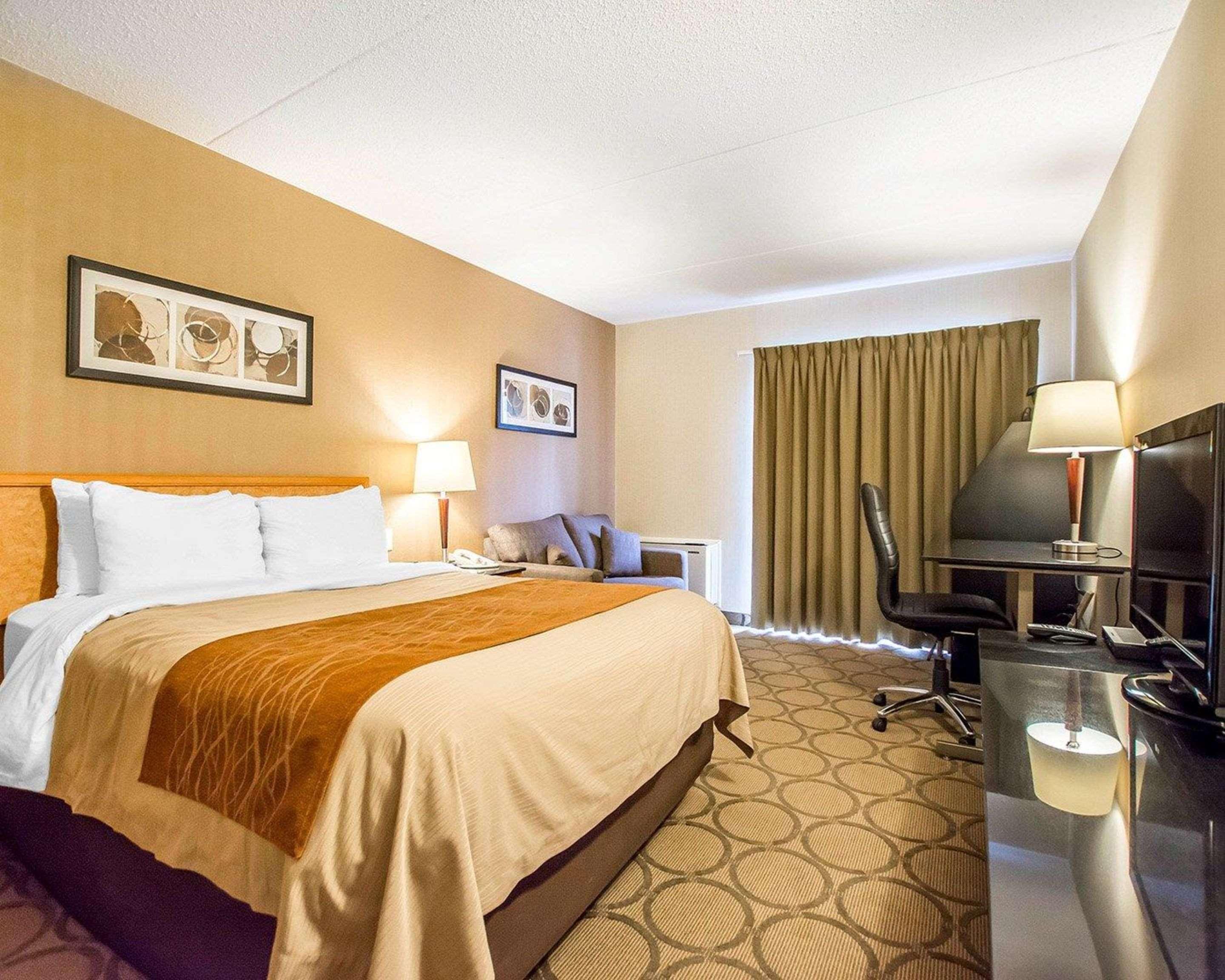 Comfort Inn Kirkland Lake Экстерьер фото