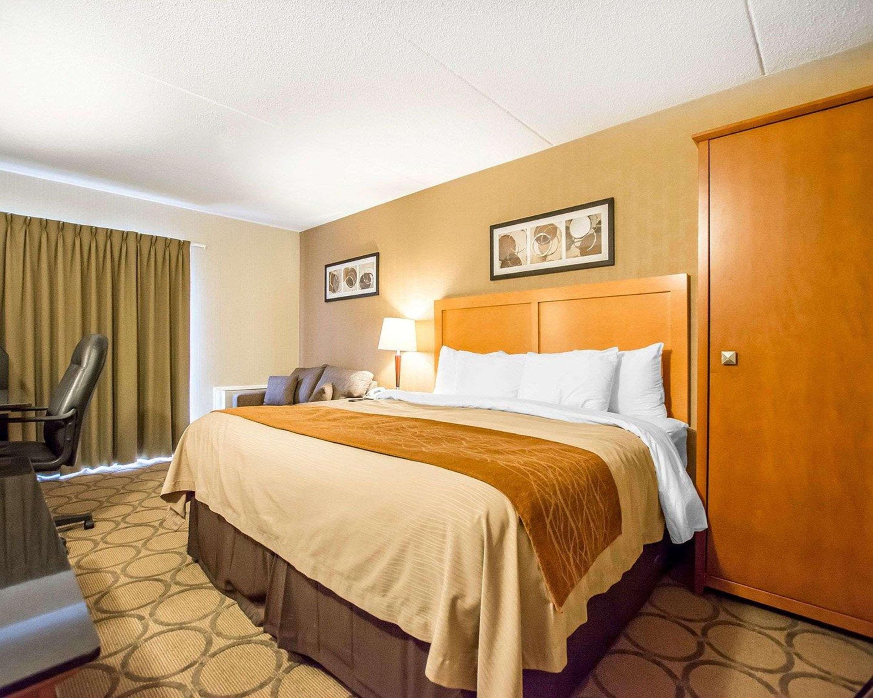 Comfort Inn Kirkland Lake Экстерьер фото
