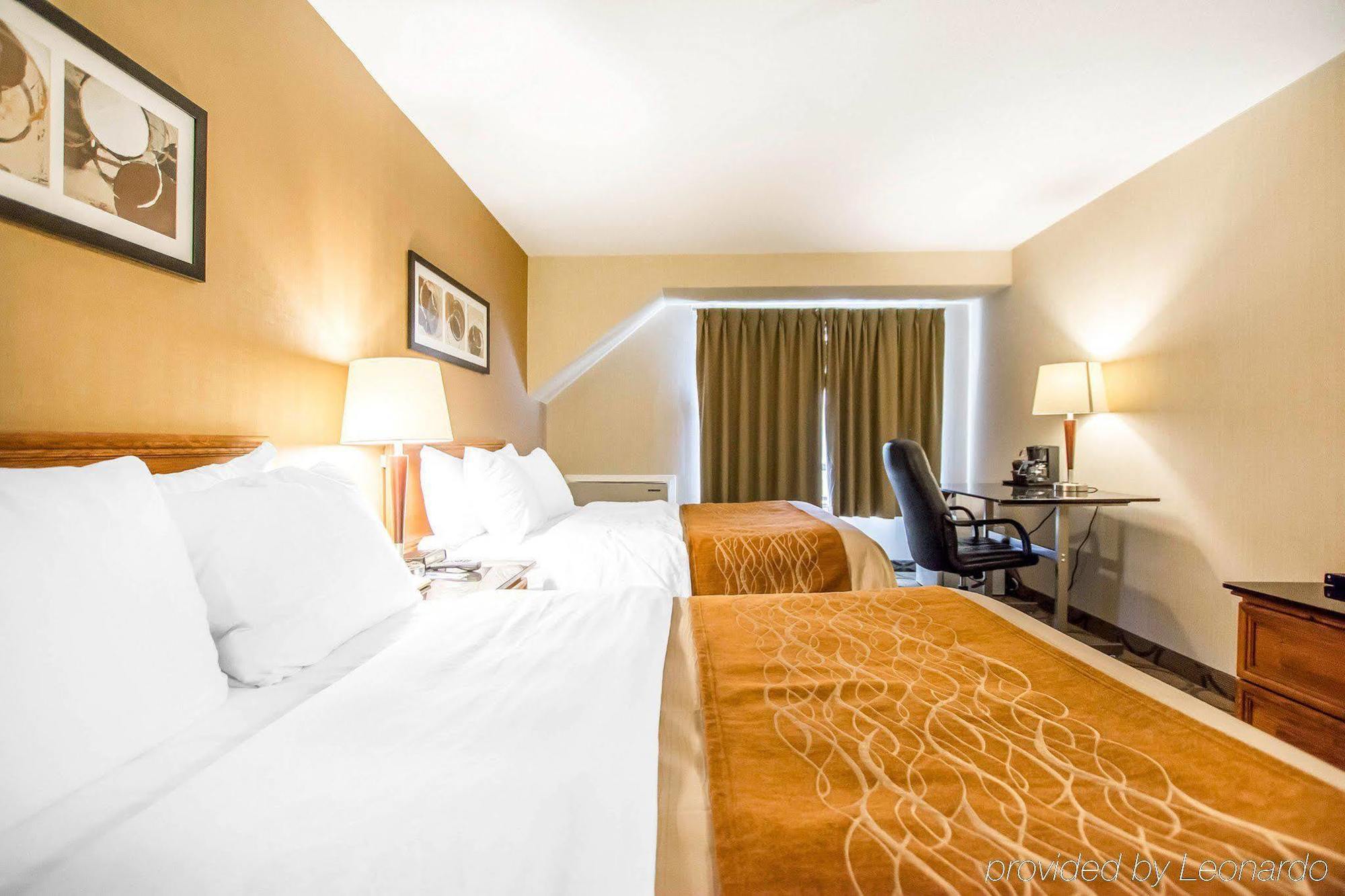 Comfort Inn Kirkland Lake Экстерьер фото